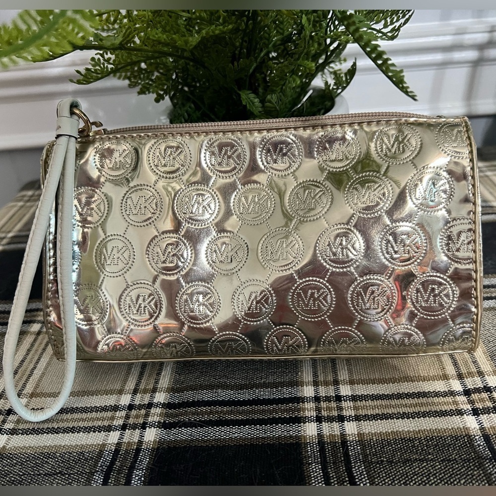 Michael Kors Signature MK Embossed Wristet, EUC